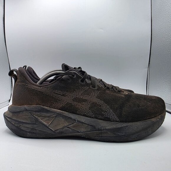 Asics Novablast 5 Mens Size 11.5 Triple Black Athletic Running Shoes Lightweight main image 11